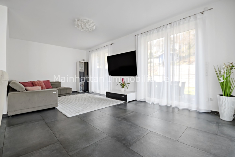 Schmitten - Provisionsfrei | Eine Immobilie zum verlieben - mit viel Platz für die ganze Familie